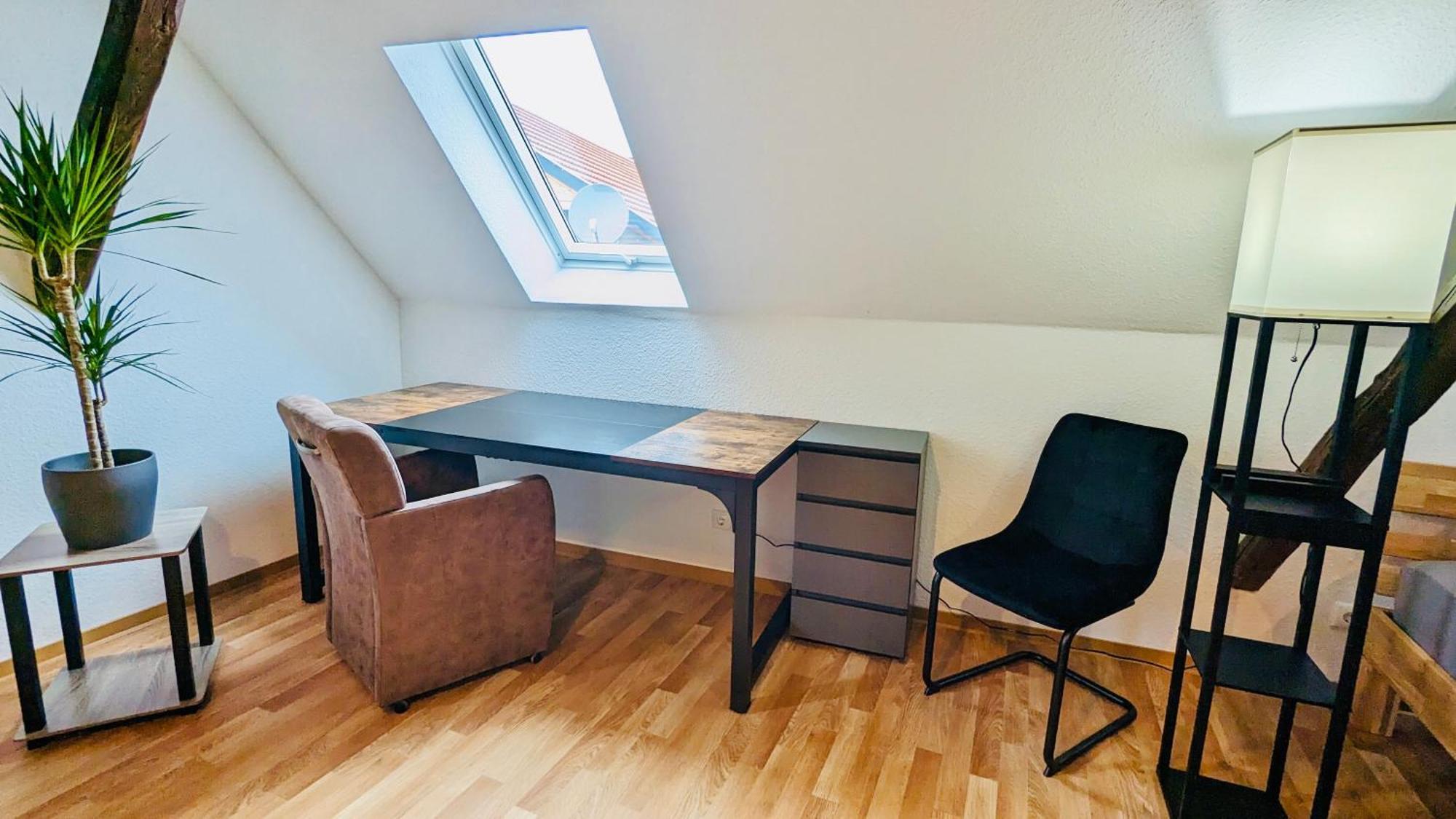 Die Arche - Eigene Haushaelfte Im Stadtzentrum Arnstadt Esterno foto