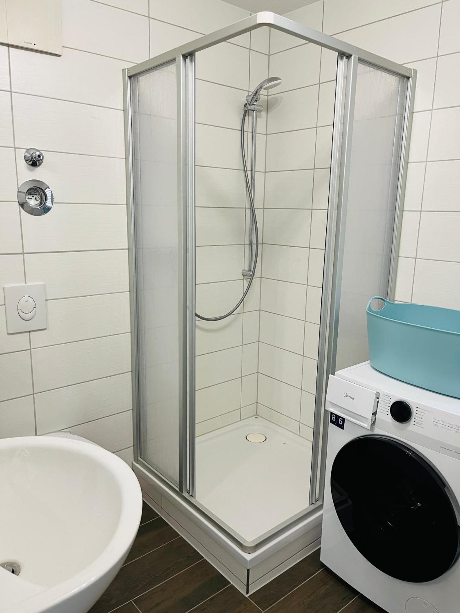 Die Arche - Eigene Haushaelfte Im Stadtzentrum Arnstadt Esterno foto